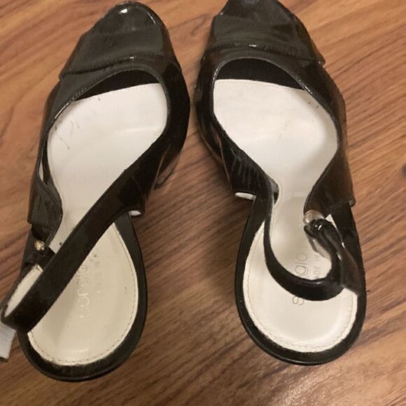 Sergio Rossi Black & White Patent Leather Open Toe Slingback Shoes.  Size 37.5. - Picture 4 of 11